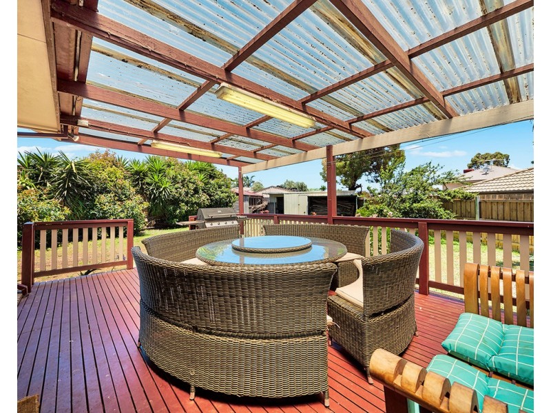 14 Cumquat Court, Cranbourne North VIC 3977