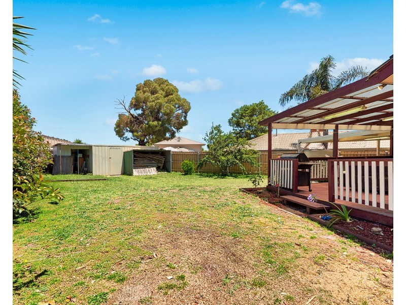 14 Cumquat Court, Cranbourne North VIC 3977