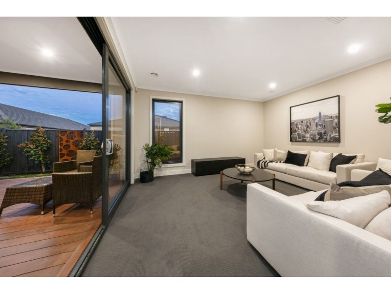 5 Bronte Boulevard, Officer VIC 3809