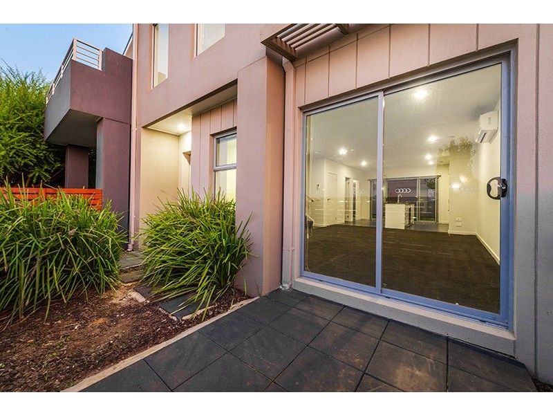 5 Jockey Lane, Cranbourne VIC 3977