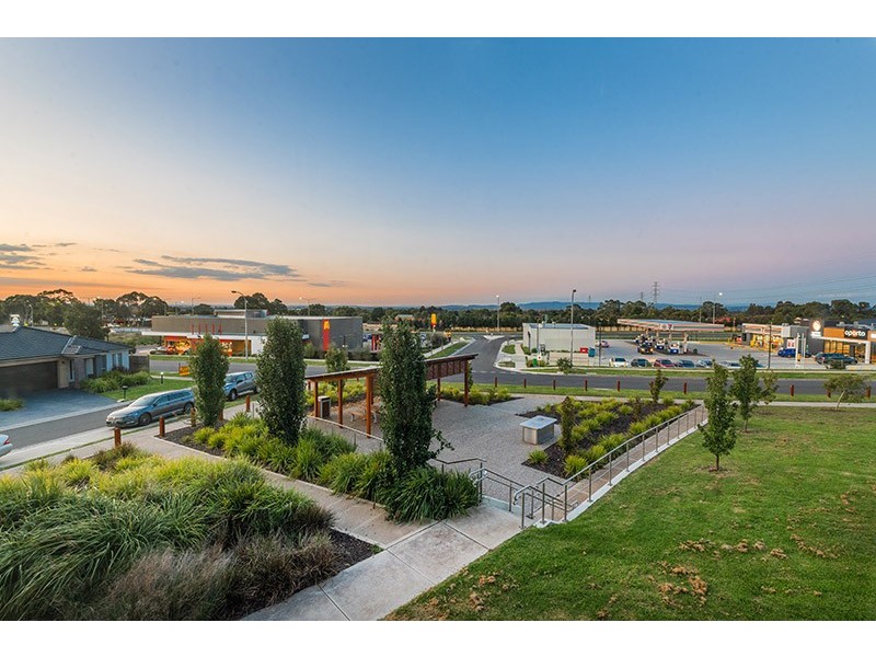 5 Jockey Lane, Cranbourne VIC 3977