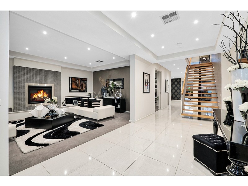 11 Carbine Way, Lyndhurst VIC 3975