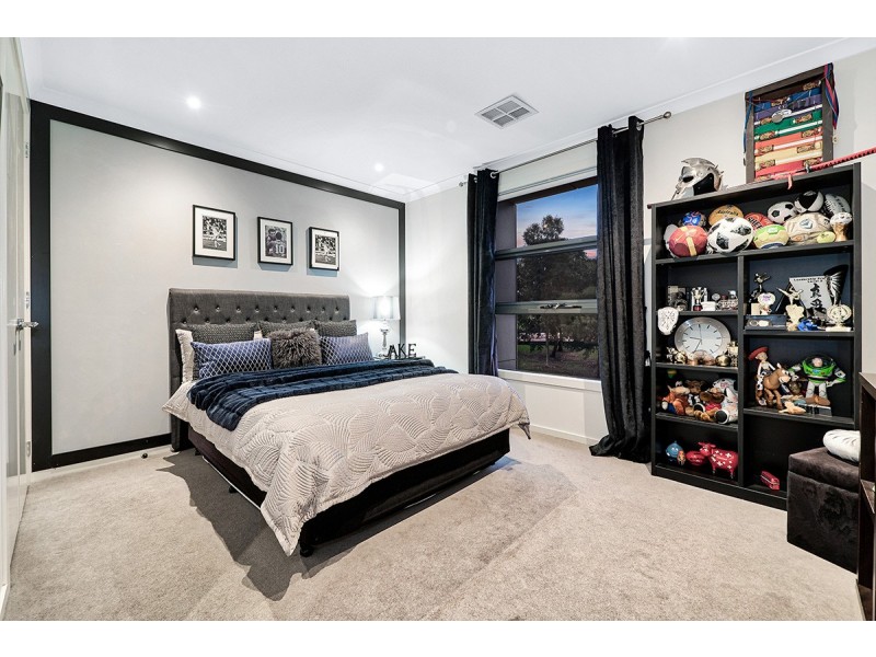 11 Carbine Way, Lyndhurst VIC 3975