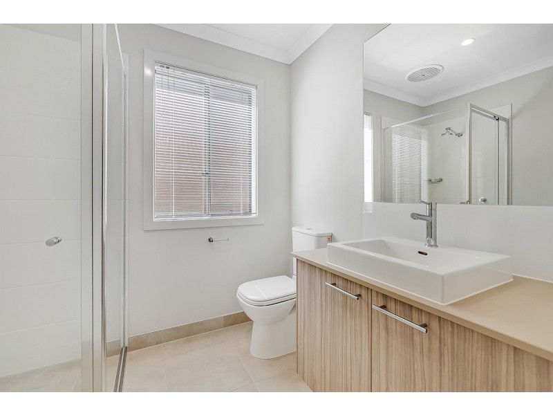 40 Bowler Avenue, Clyde VIC 3978