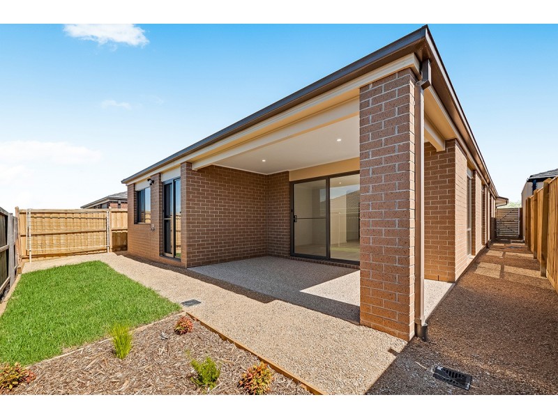 40 Bowler Avenue, Clyde VIC 3978