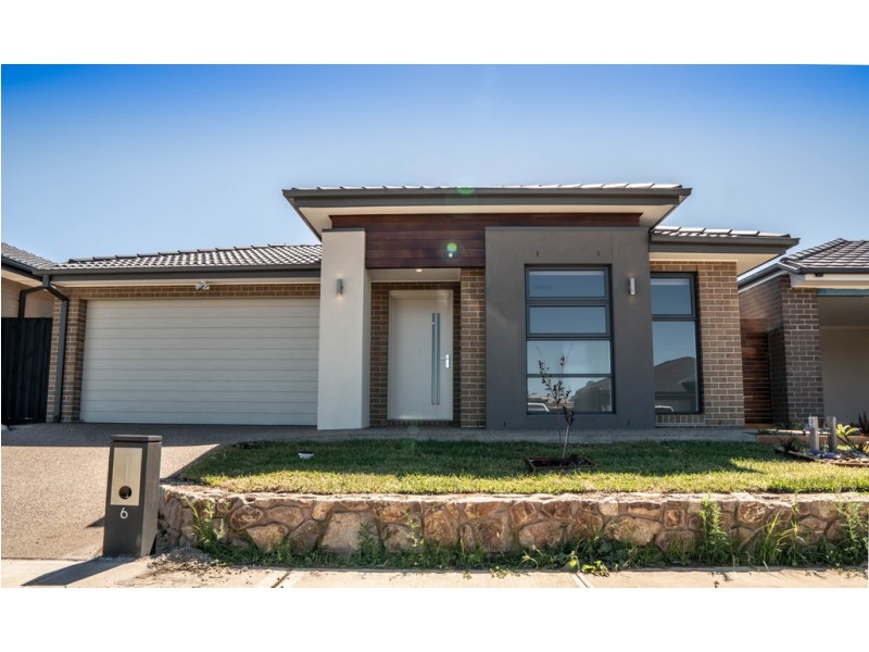 6 Bainton Avenue, Clyde VIC 3978