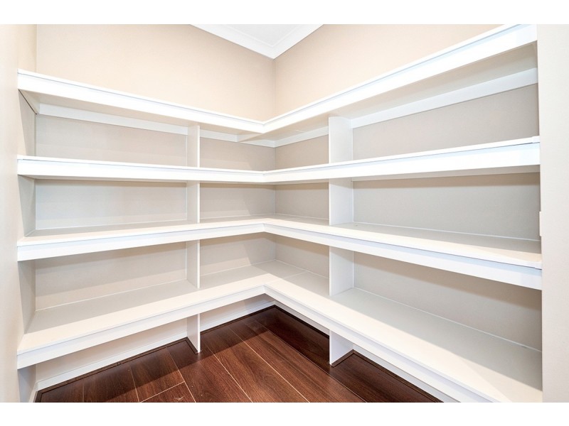 3 Greenglade Way, Cranbourne East VIC 3977