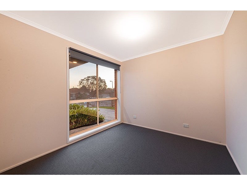 5 Tinara Court, Cranbourne North VIC 3977