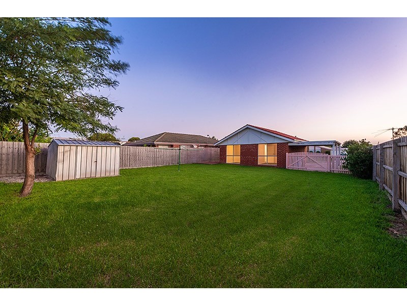 5 Tinara Court, Cranbourne North VIC 3977