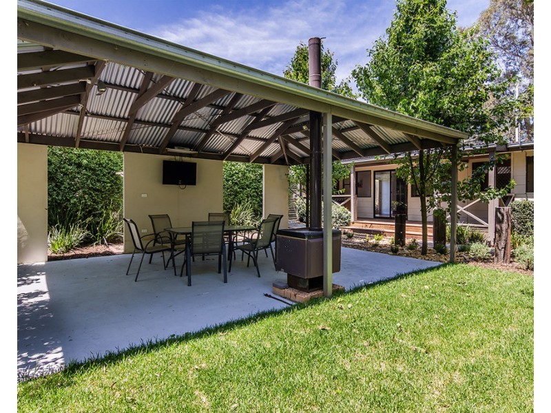 19 Ballarto Road, Clyde VIC 3978