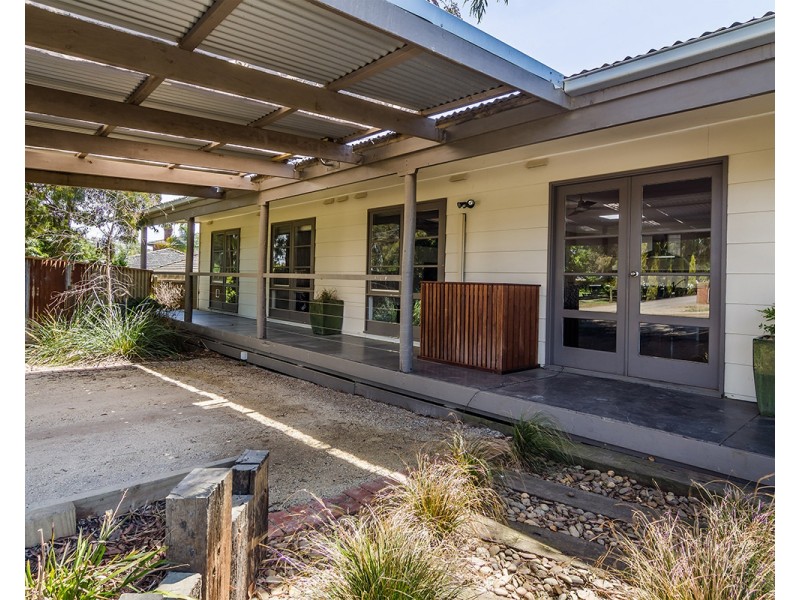 19 Ballarto Road, Clyde VIC 3978