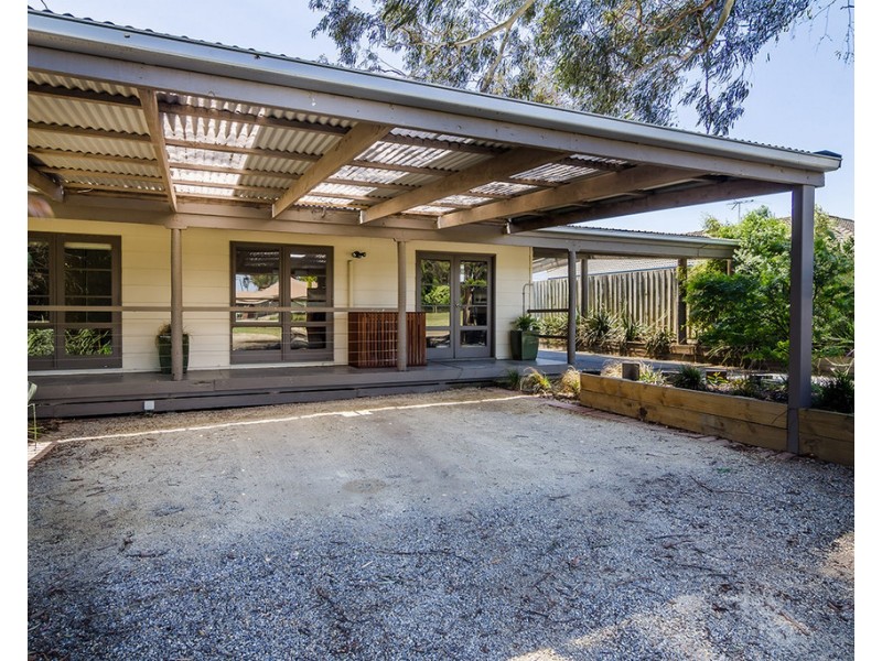 19 Ballarto Road, Clyde VIC 3978