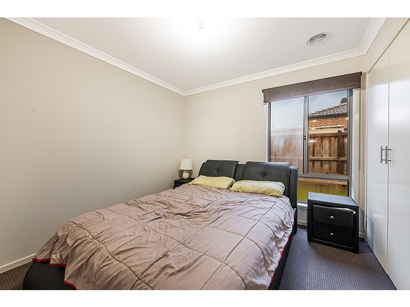 28 Prescott Drive, Cranbourne North VIC 3977