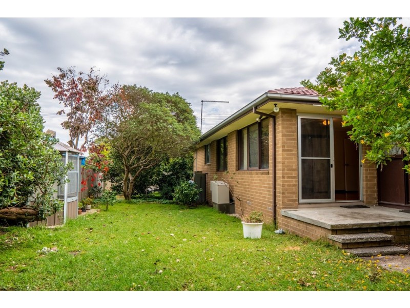 10 Hawdon Dr, Cranbourne VIC 3977