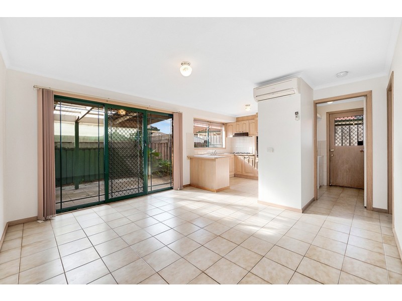 10 Filomena Court, Cranbourne North VIC 3977