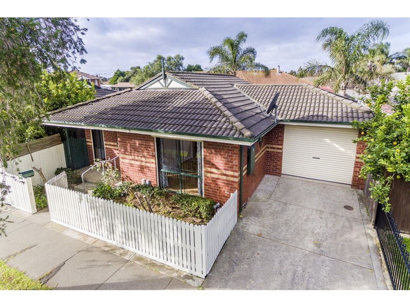 10 Filomena Court, Cranbourne North VIC 3977