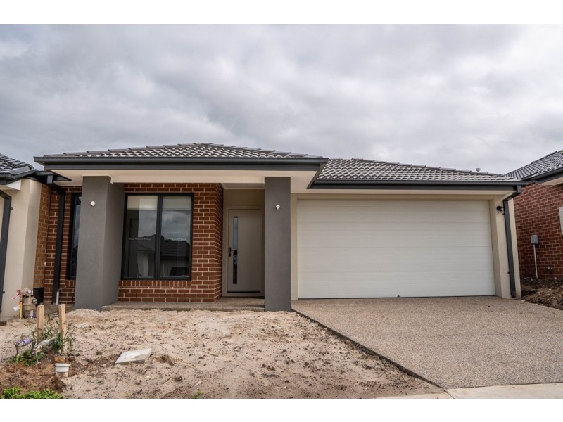 31 Rotary Street, Clyde VIC 3978