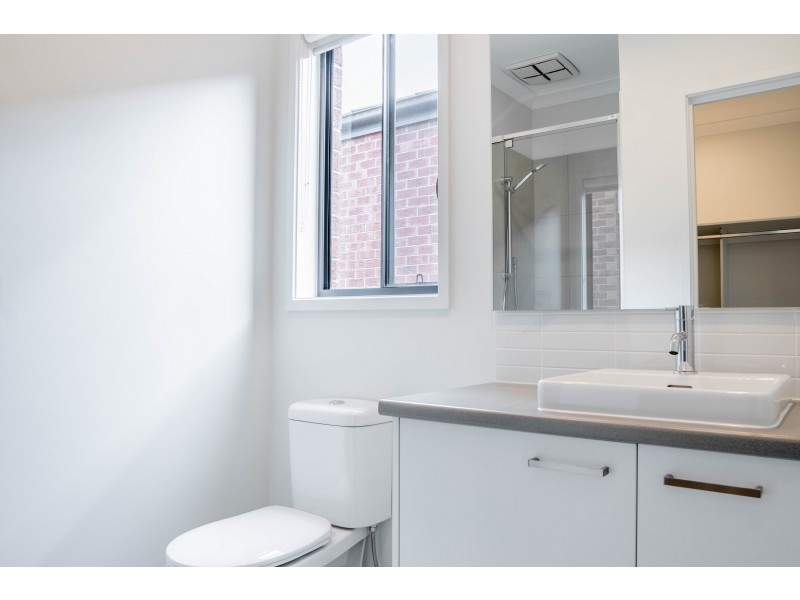 31 Rotary Street, Clyde VIC 3978