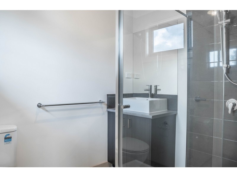 24A Biscay Grove, Lyndhurst VIC 3975