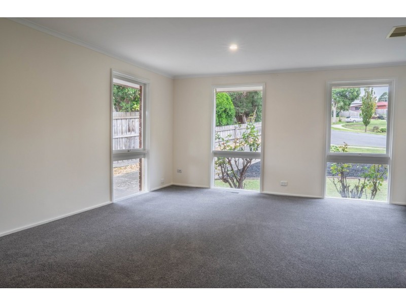 4 Wolf Court, Endeavour Hills VIC 3802