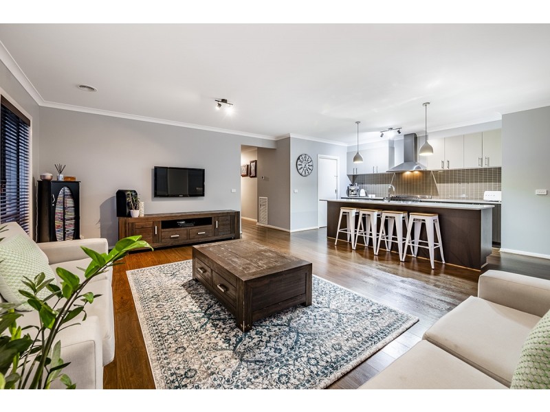 10 Monique Rose Drive, Cranbourne West VIC 3977