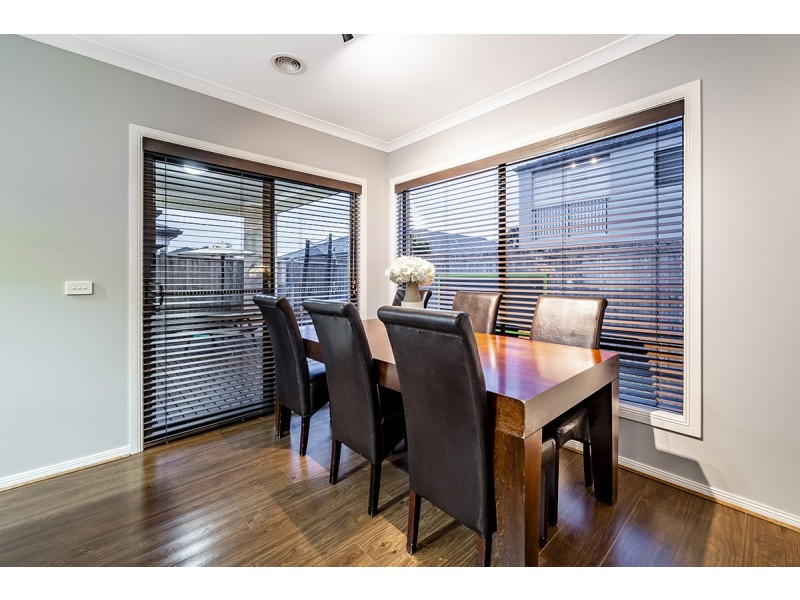 10 Monique Rose Drive, Cranbourne West VIC 3977