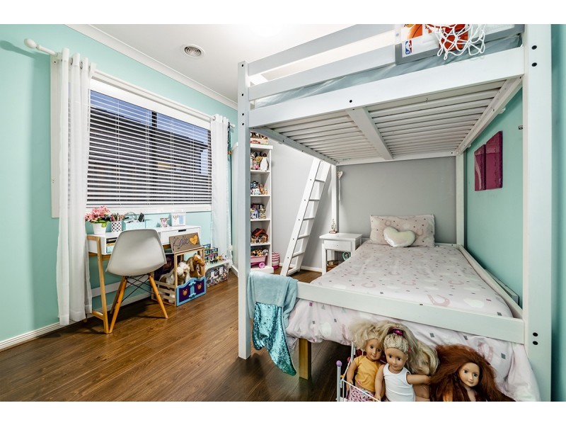 10 Monique Rose Drive, Cranbourne West VIC 3977