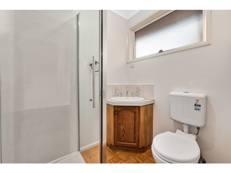 25 Cockatoo Drive, Carrum Downs VIC 3201