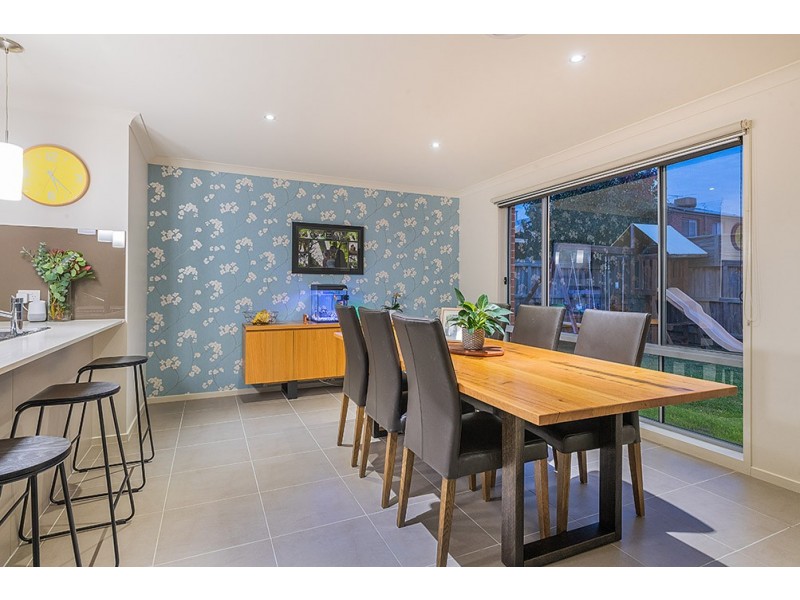 69 Everlasting Boulevard, Cranbourne West VIC 3977