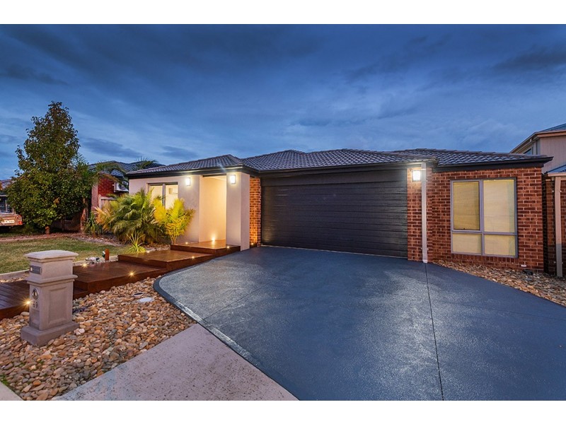 69 Everlasting Boulevard, Cranbourne West VIC 3977