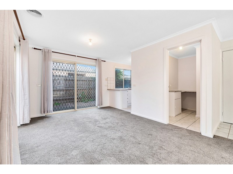 4/69 Hemmings Street, Dandenong VIC 3175