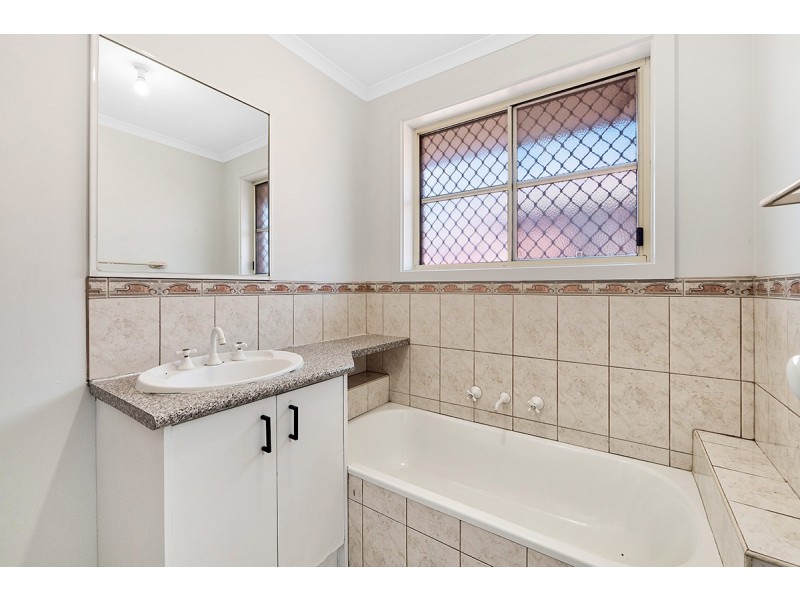4/69 Hemmings Street, Dandenong VIC 3175