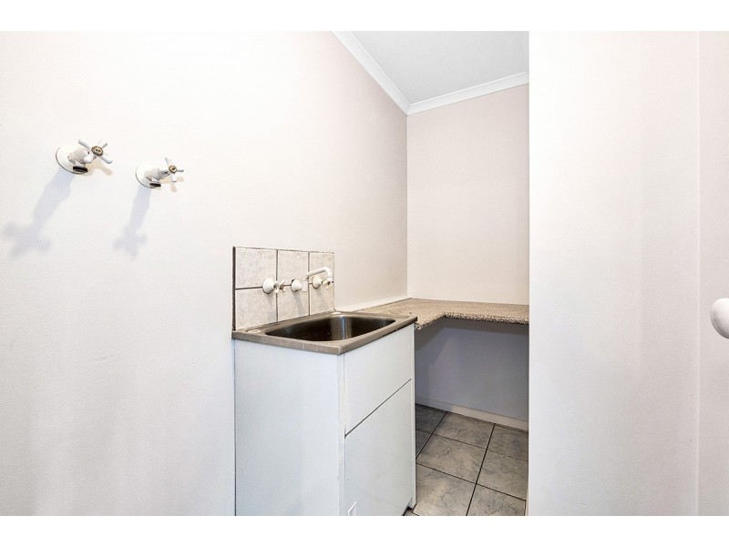 4/69 Hemmings Street, Dandenong VIC 3175