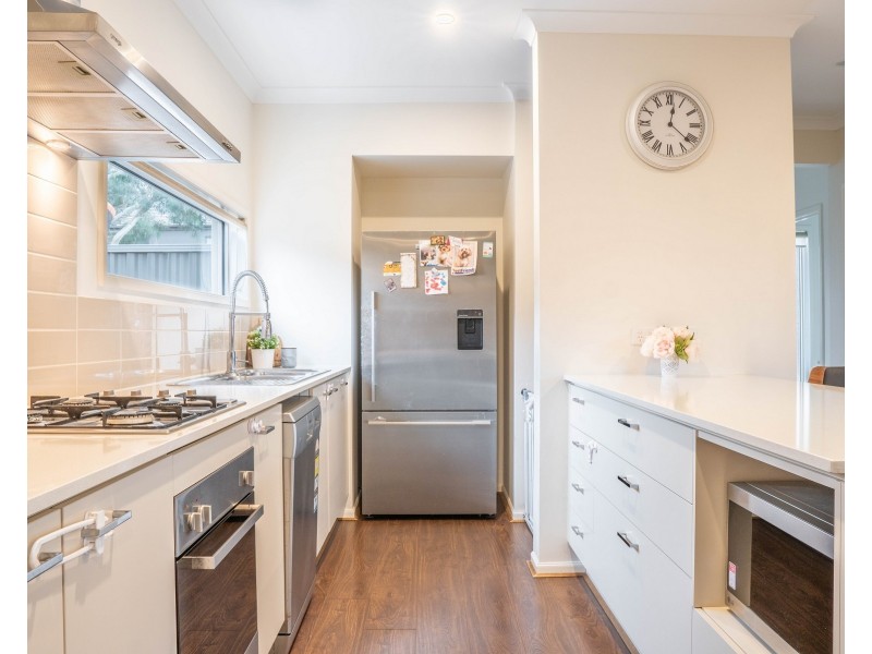 51 Artfield Street, Cranbourne East VIC 3977