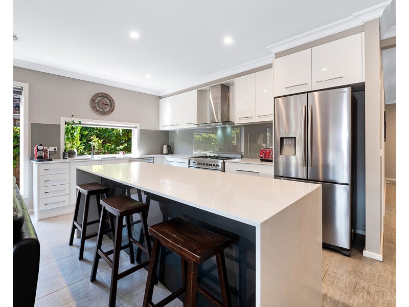 78 Parkhurst Drive, Cranbourne East VIC 3977