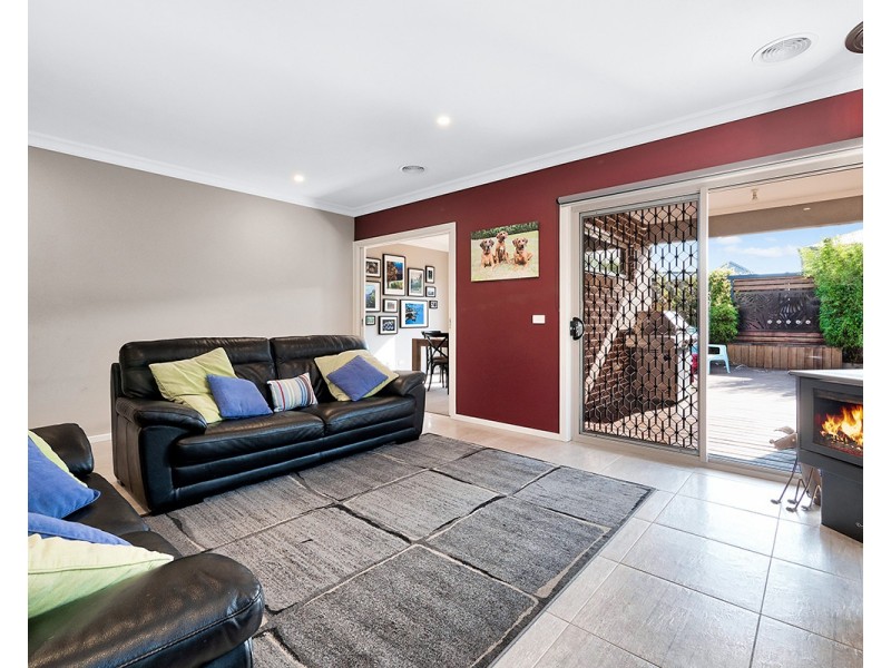 78 Parkhurst Drive, Cranbourne East VIC 3977