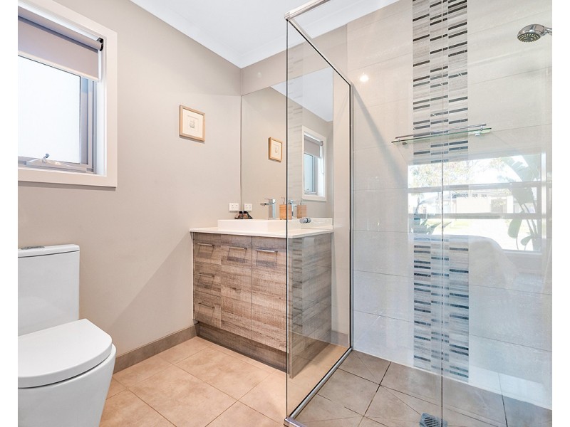 78 Parkhurst Drive, Cranbourne East VIC 3977