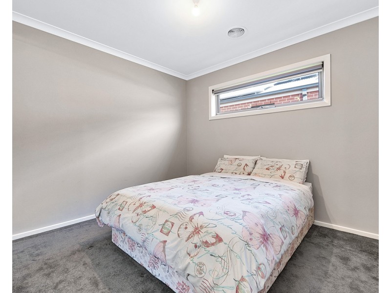 78 Parkhurst Drive, Cranbourne East VIC 3977