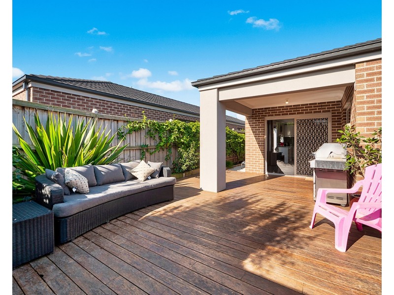 78 Parkhurst Drive, Cranbourne East VIC 3977