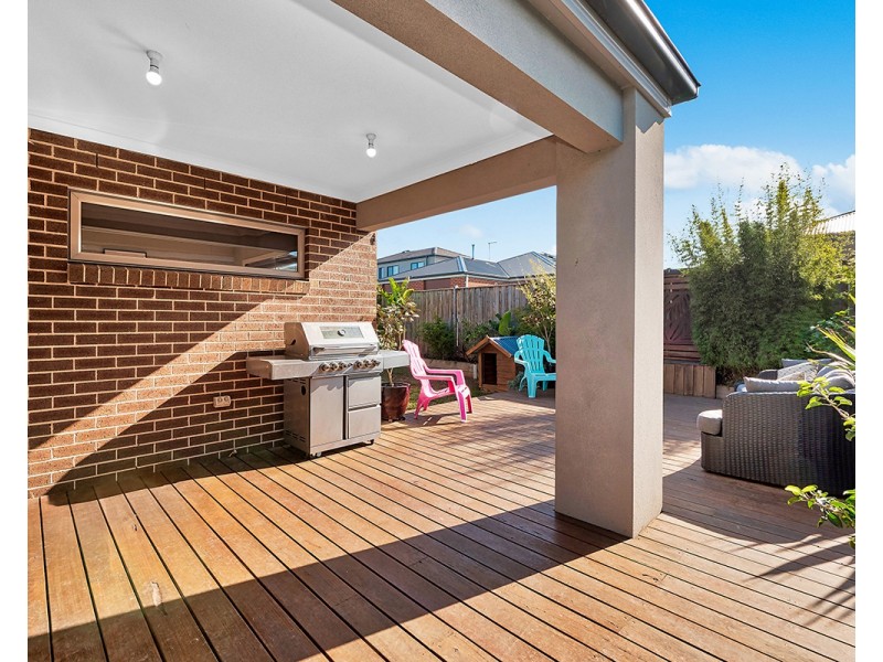 78 Parkhurst Drive, Cranbourne East VIC 3977