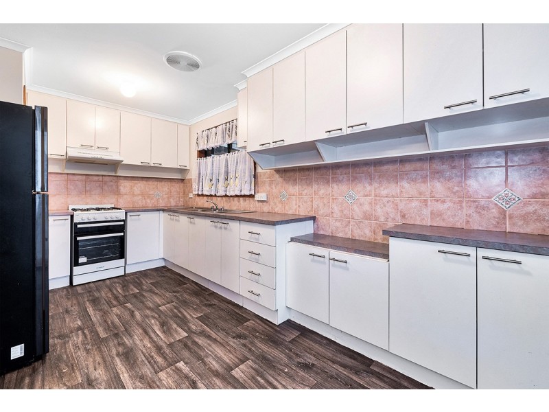 1 Dior Court, Cranbourne West VIC 3977