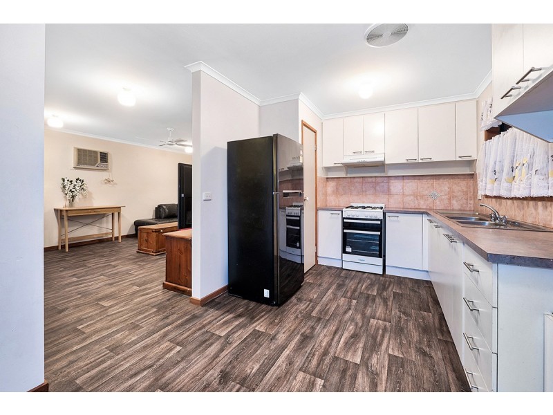 1 Dior Court, Cranbourne West VIC 3977