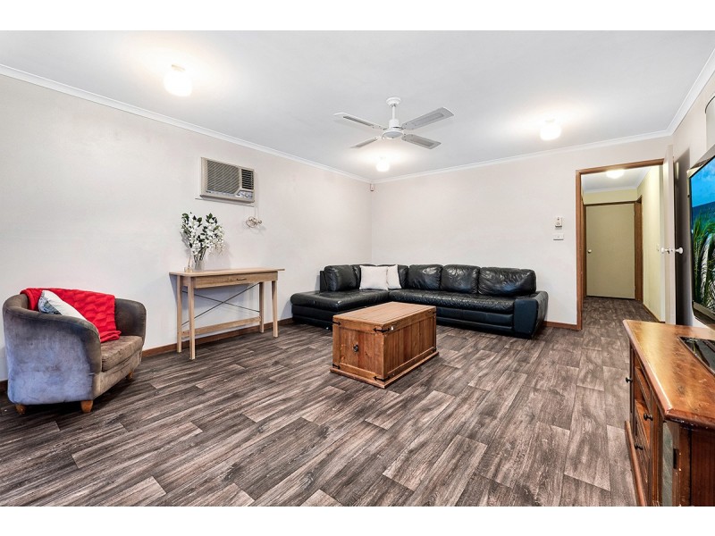 1 Dior Court, Cranbourne West VIC 3977
