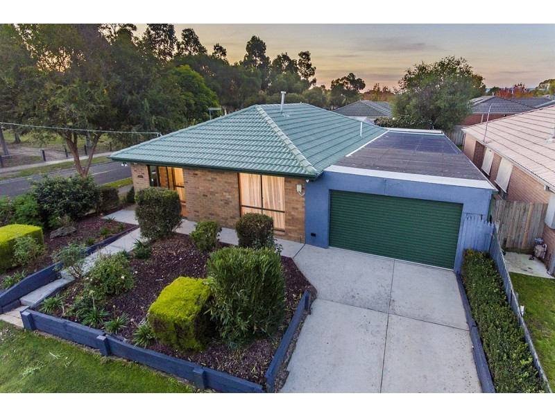 1 Dior Court, Cranbourne West VIC 3977