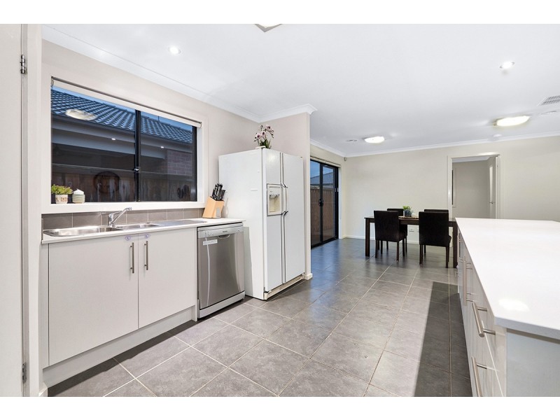 79 Frankland Street, Clyde North VIC 3978