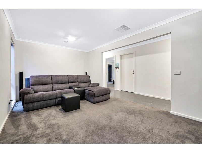 79 Frankland Street, Clyde North VIC 3978