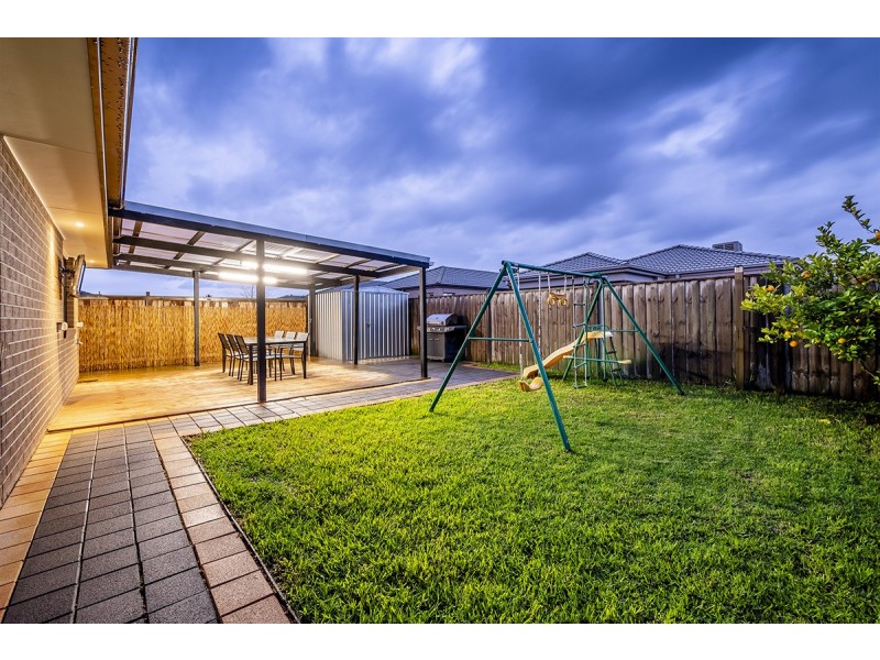 79 Frankland Street, Clyde North VIC 3978