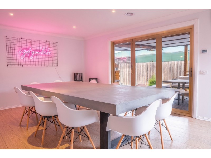 12 Jagger Cct, Cranbourne East VIC 3977