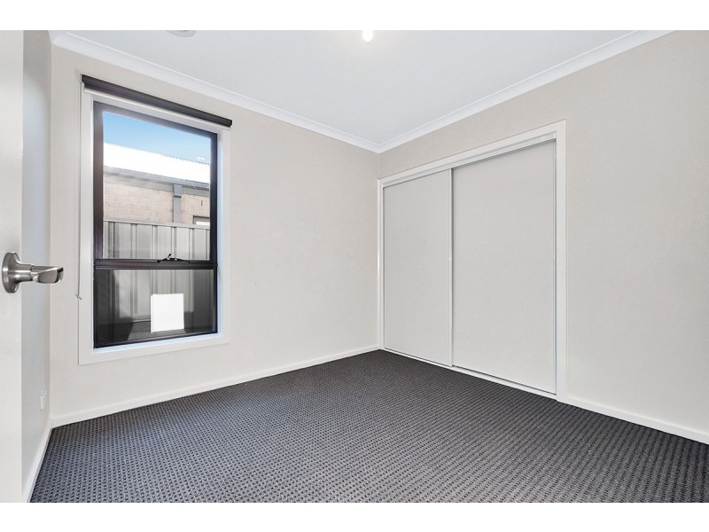 24 Jubilee Road, Clyde VIC 3978