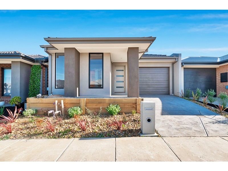 24 Jubilee Road, Clyde VIC 3978